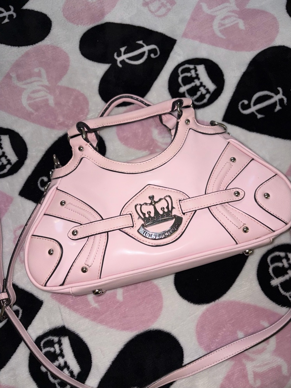 Juicy Couture Light Pink Patent Satchel with Matching Logo Wallet - Picture 5 of 8